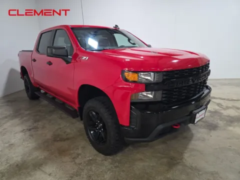 Another view of 2021 Chevrolet Silverado 1500 Custom Trail Boss for sale in Wentzville, MO at Clement Hyundai