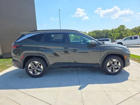 More photos of 2026 Hyundai Tucson SEL at Clement Hyundai, MO