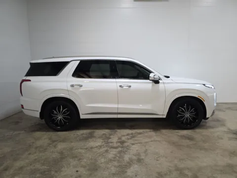 More photos of 2022 Hyundai Palisade Calligraphy at Clement Hyundai, MO
