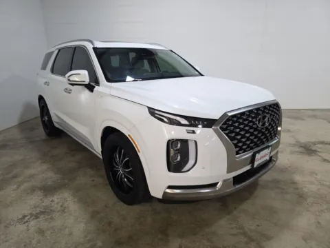 Another view of 2022 Hyundai Palisade Calligraphy for sale in Wentzville, MO at Clement Hyundai