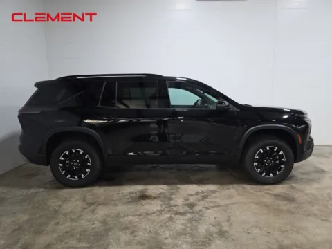 More photos of 2025 Chevrolet Traverse Z71 at Clement Hyundai, MO