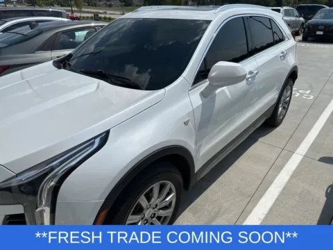 White 2020 Cadillac XT4 Premium Luxury for sale in Wentzville, MO