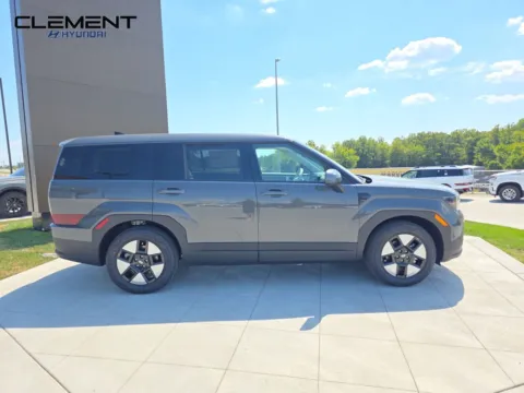 More photos of 2026 Hyundai Santa Fe Hybrid SE at Clement Hyundai, MO