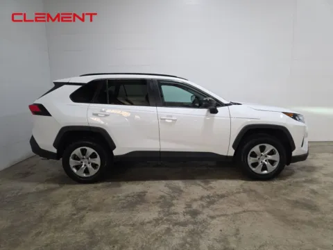 More photos of 2021 Toyota RAV4 LE at Clement Hyundai, MO