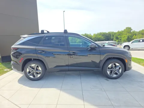 More photos of 2025 Hyundai Tucson Hybrid SEL Convenience at Clement Hyundai, MO