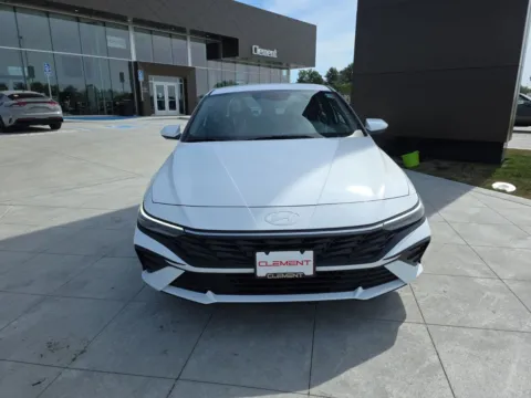 Photos of 2025 Hyundai Elantra SE for sale in Wentzville, MO at Clement Hyundai