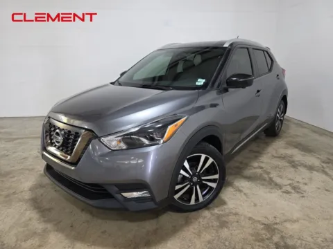 Gray 2019 Nissan Kicks SR for sale in Wentzville, MO