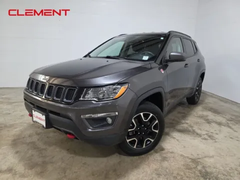 Gray 2021 Jeep Compass Trailhawk for sale in Wentzville, MO