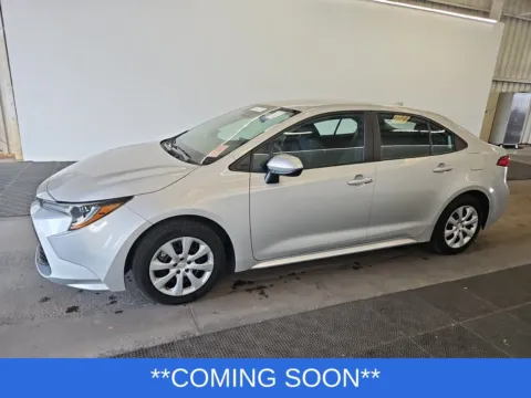 Green 2022 Toyota Corolla LE for sale in Wentzville, MO
