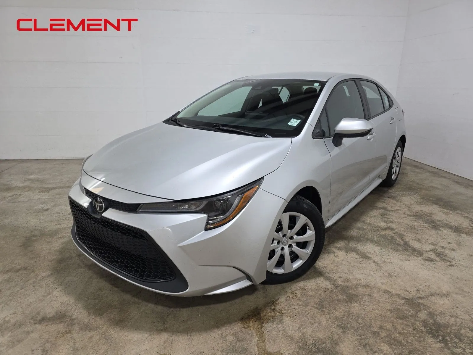 Silver 2022 Toyota Corolla LE for sale in Wentzville, MO