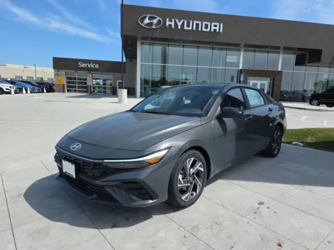 Gray 2025 Hyundai Elantra SEL Sport for sale in Wentzville, MO