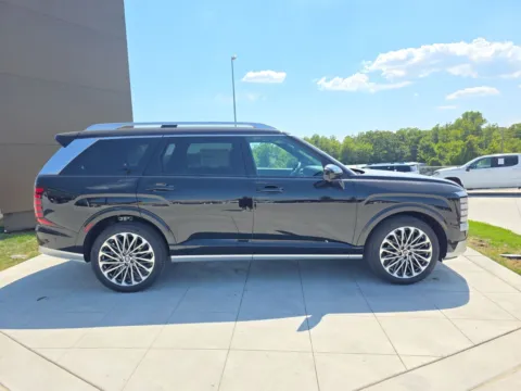 More photos of 2026 Hyundai Palisade Calligraphy at Clement Hyundai, MO