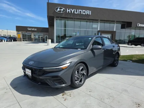 Gray 2025 Hyundai Elantra Limited for sale in Wentzville, MO