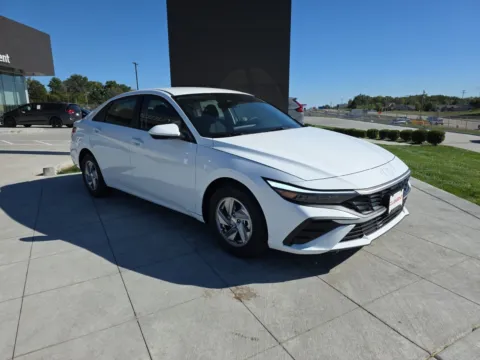 Another view of 2025 Hyundai Elantra SE for sale in Wentzville, MO at Clement Hyundai