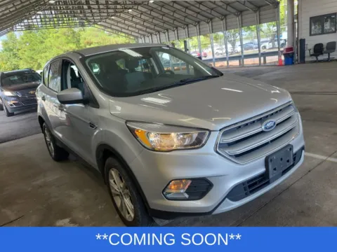 Photos of 2019 Ford Escape SE for sale in Wentzville, MO at Clement Hyundai