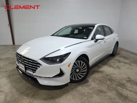 White 2022 Hyundai Sonata Hybrid Limited for sale in Wentzville, MO