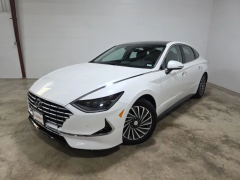 White 2022 Hyundai Sonata Hybrid Limited for sale in Wentzville, MO