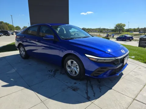 Another view of 2025 Hyundai Elantra SE for sale in Wentzville, MO at Clement Hyundai