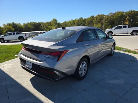 More photos of 2025 Hyundai Elantra SE at Clement Hyundai, MO