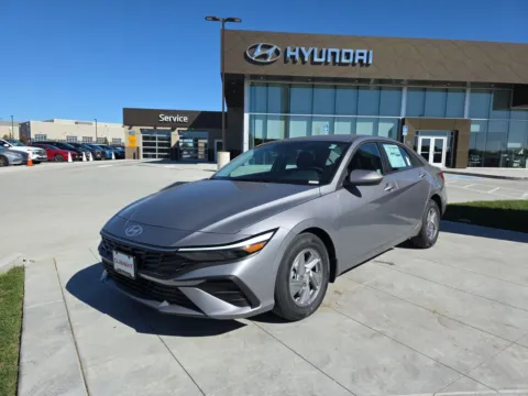 Gray 2025 Hyundai Elantra SE for sale in Wentzville, MO