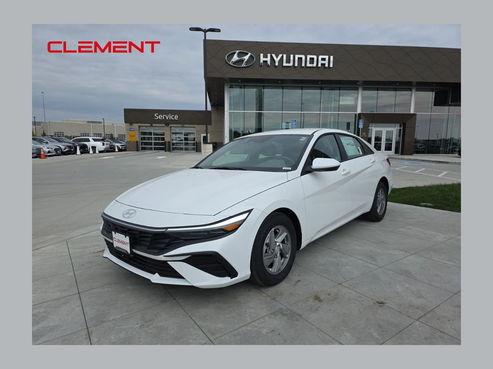 White 2025 Hyundai Elantra SE for sale in Wentzville, MO