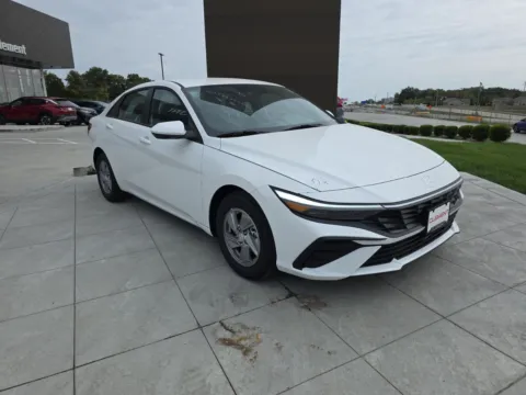 Another view of 2025 Hyundai Elantra SE for sale in Wentzville, MO at Clement Hyundai