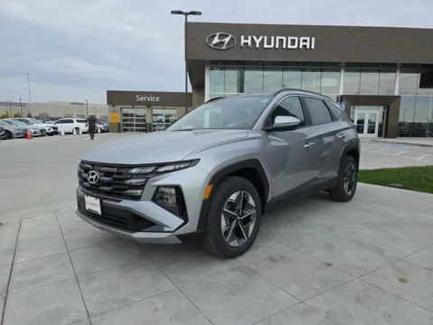 Silver 2025 Hyundai Tucson Hybrid SEL Convenience for sale in Wentzville, MO