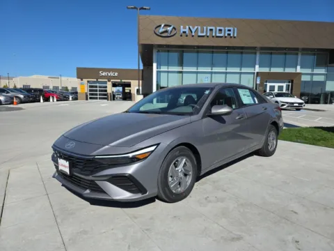 Gray 2025 Hyundai Elantra SE for sale in Wentzville, MO