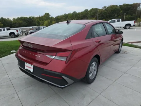 More photos of 2025 Hyundai Elantra SE at Clement Hyundai, MO