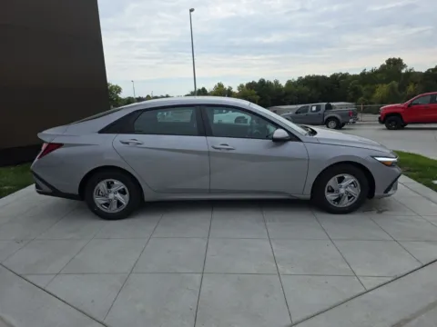 More photos of 2025 Hyundai Elantra SE at Clement Hyundai, MO