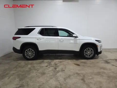 More photos of 2023 Chevrolet Traverse LT at Clement Hyundai, MO