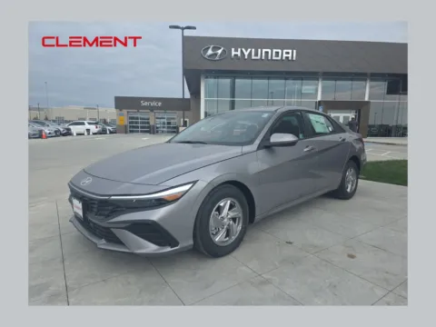 Gray 2025 Hyundai Elantra SE for sale in Wentzville, MO