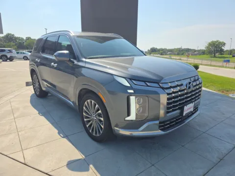 Another view of 2025 Hyundai Palisade Calligraphy for sale in Wentzville, MO at Clement Hyundai