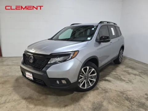 Silver 2021 Honda Passport Touring for sale in Wentzville, MO