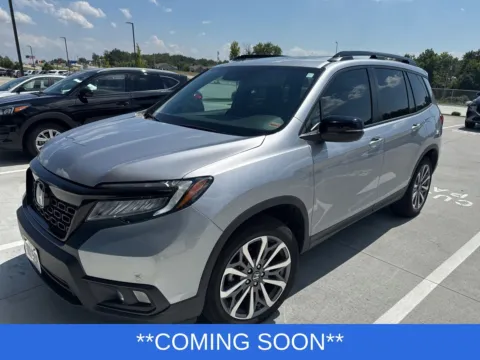 Silver 2021 Honda Passport Touring for sale in Wentzville, MO