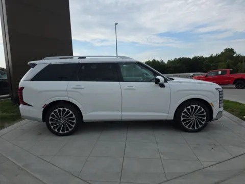 More photos of 2026 Hyundai Palisade Calligraphy at Clement Hyundai, MO