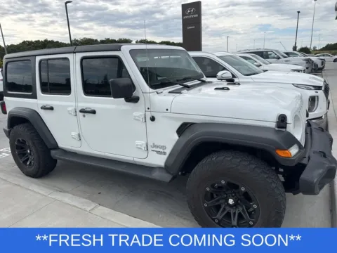 White 2018 Jeep Wrangler Unlimited Sport for sale in Wentzville, MO