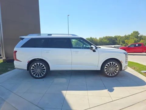More photos of 2026 Hyundai Palisade Calligraphy at Clement Hyundai, MO
