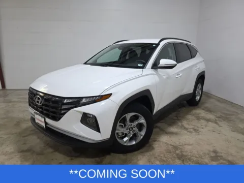 White 2023 Hyundai Tucson SEL for sale in Wentzville, MO