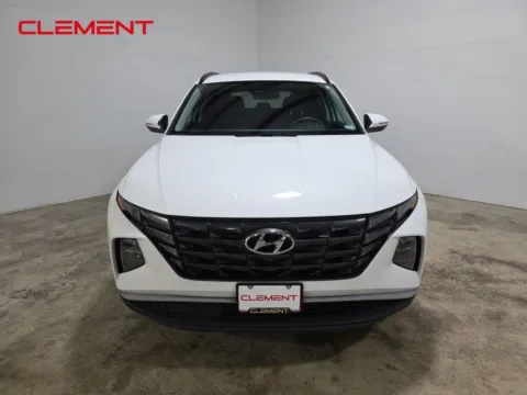 Photos of 2023 Hyundai Tucson SEL for sale in Wentzville, MO at Clement Hyundai