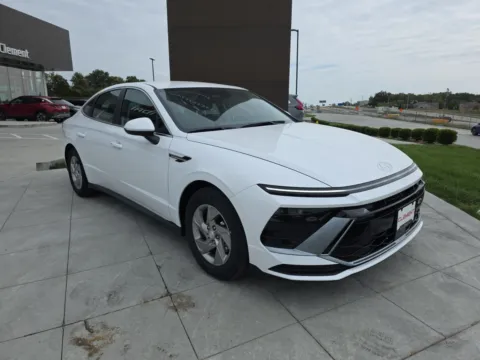 Another view of 2026 Hyundai Sonata SE for sale in Wentzville, MO at Clement Hyundai