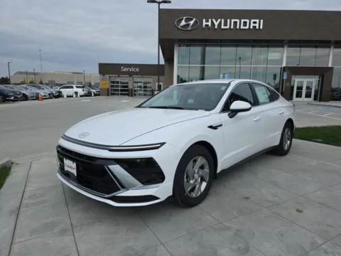 White 2026 Hyundai Sonata SE for sale in Wentzville, MO