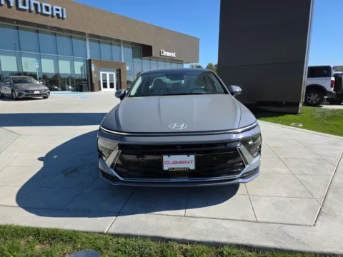 Photos of 2026 Hyundai Sonata Hybrid Limited for sale in Wentzville, MO at Clement Hyundai