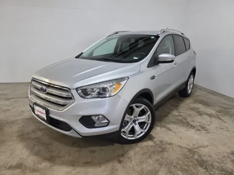 Silver 2018 Ford Escape Titanium for sale in Wentzville, MO