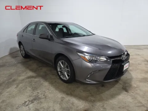Another view of 2017 Toyota Camry SE for sale in Wentzville, MO at Clement Hyundai