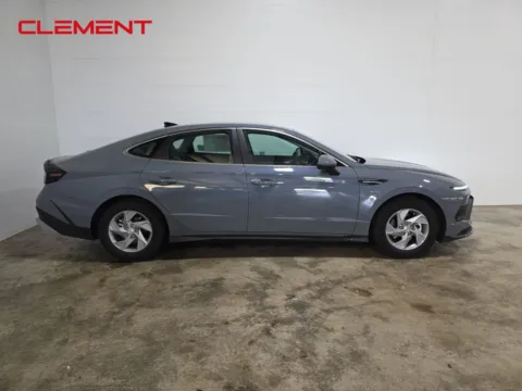 More photos of 2025 Hyundai Sonata SE at Clement Hyundai, MO