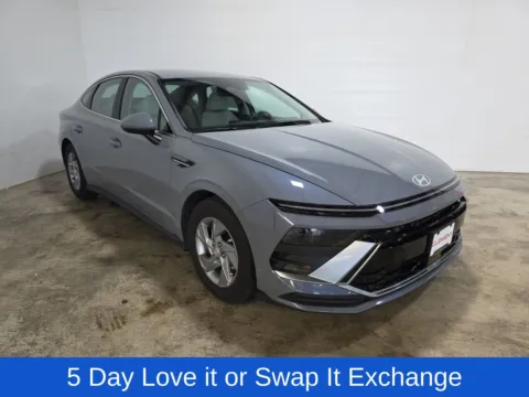 Another view of 2025 Hyundai Sonata SE for sale in Wentzville, MO at Clement Hyundai