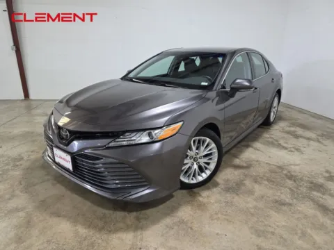 Gray 2020 Toyota Camry XLE for sale in Wentzville, MO
