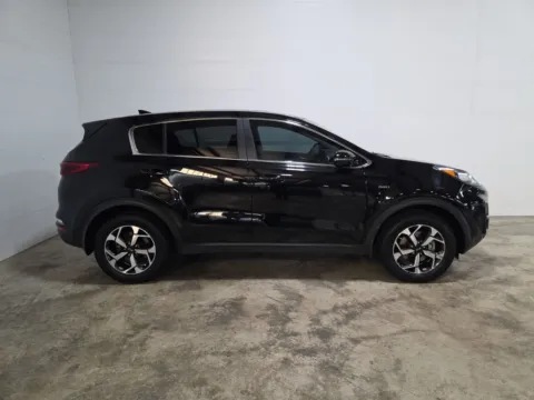 More photos of 2020 Kia Sportage LX at Clement Hyundai, MO