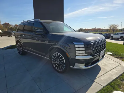 Another view of 2026 Hyundai Palisade Calligraphy for sale in Wentzville, MO at Clement Hyundai